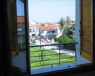 Rappos Studios - Kallithea - Balkón