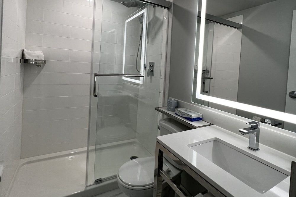 Travelodge by Wyndham Regina