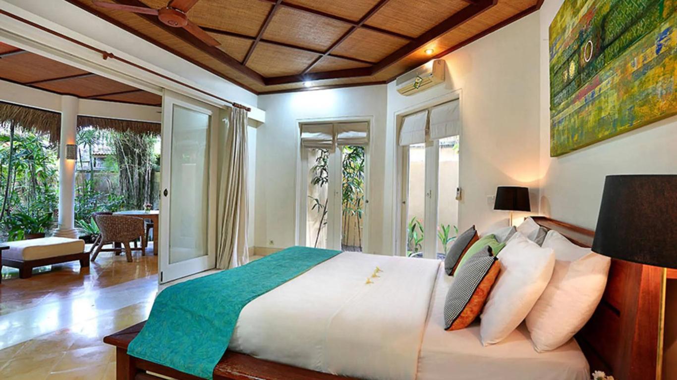 Gajah Biru Bungalows