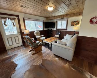 Chalet Wedeln Pines - Perfect Location For A Mountain Get-A-Way - Intervale - Wohnzimmer