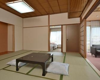 Riverside Uedakan - Chikuma