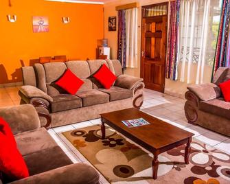 Diana Executive Residence - Kisumu - Living room