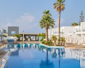 Atlantica Panthea Resort - Agia Napa - Pool