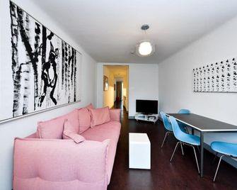 Stanys - Das Apartmenthotel - Vienna - Living room