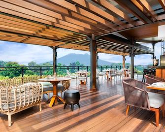 Pullman Ciawi Vimala Hills Resort Spa & Convention - Bogor - Restaurant