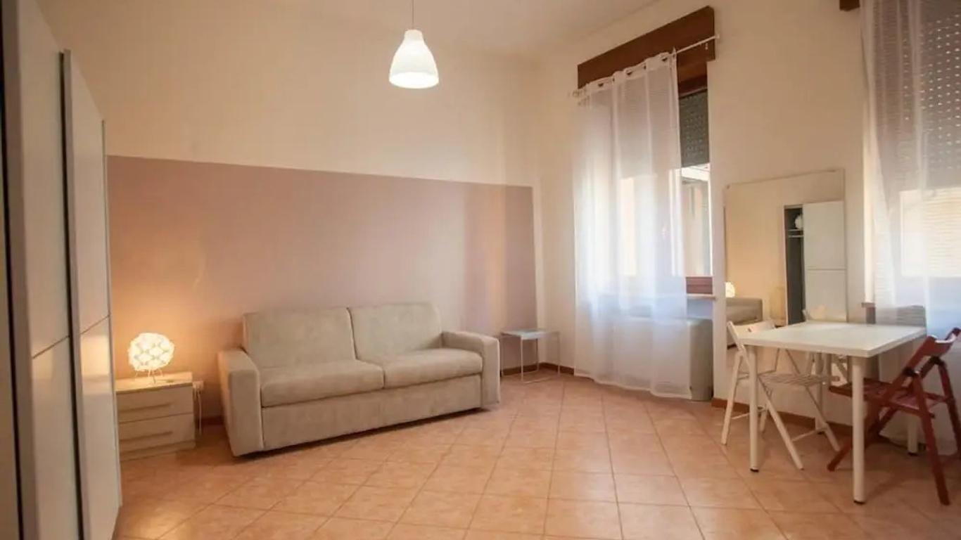 Italianflat - Rentroom Old Town - 200mt to Arena
