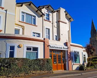 Medehamstede Hotel - Shanklin - Building