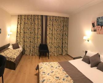 Non-stop hotel - Boryspil - Schlafzimmer