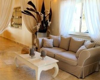 Hotel Bagni Lido - Vada - Living room