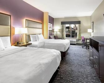 La Quinta Inn & Suites by Wyndham NW Tucson Marana - Tucson - Bedroom