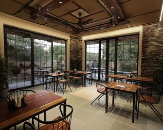 Nook & Corner by The Social Belly - Jaipur - Restaurant