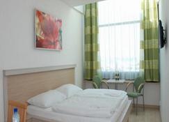 Hotel Ankora - Prague - Bedroom