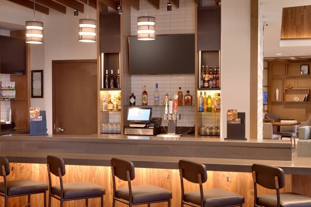 Hyatt Place St George/Convention Center - סנט ג'ורג' - בר