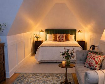 Elmwood Heritage Inn - Charlottetown
