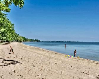 Lakeview & Wildlife - Au Gres - Playa