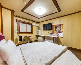 Sinseoldong Mong - Seúl - Habitación