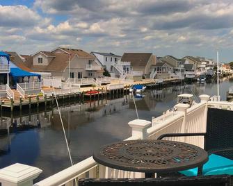Dream Waterfront Getaway 5 Minutes To Lbi Beaches - Stafford