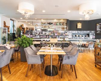 Hotel Troja - פראג - מסעדה