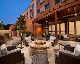 Courtyard by Marriott Tyler - Tyler - Terasa