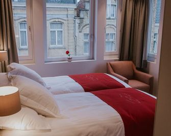Hotel New Regina - Ypres - Camera da letto