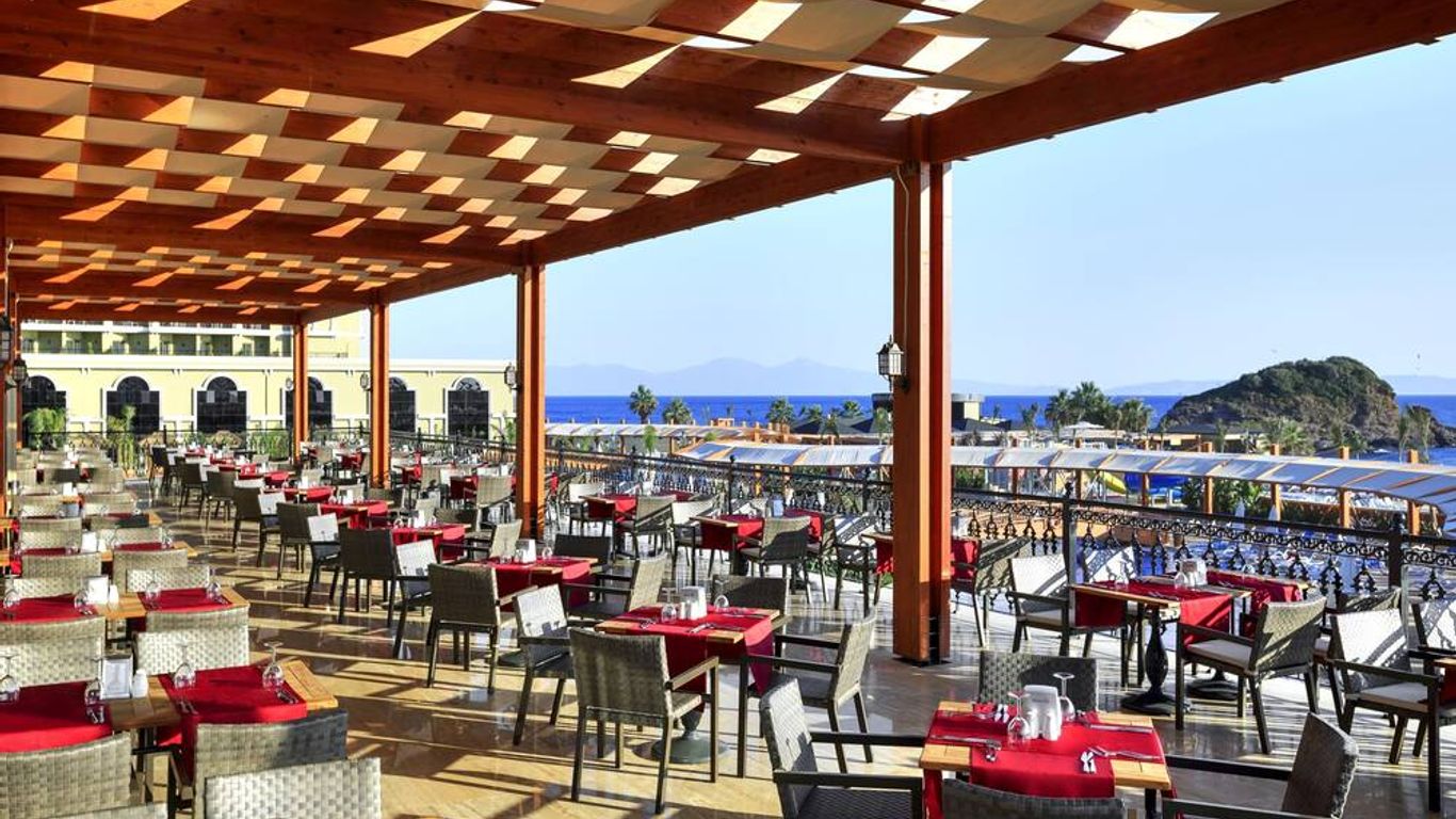 Sunis Efes Royal Palace Resort & Spa