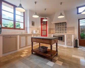 Elegant townhouse with private pool - Valldemossa - Kitchen