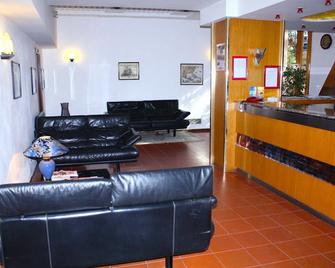 Hotel Villa Marina - La Maddalena