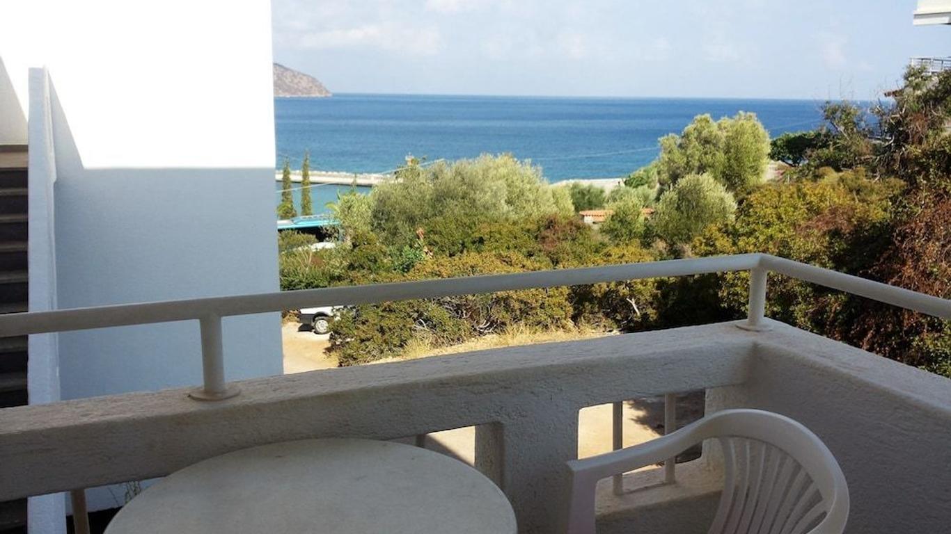 Dimitra Aparthotel