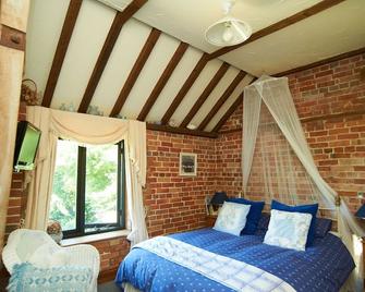 Hilltop Barn - B&B - Blandford Forum - Schlafzimmer