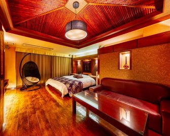 Hotel Lotus Otsu (Adult Only) - Ōtsu - Habitación