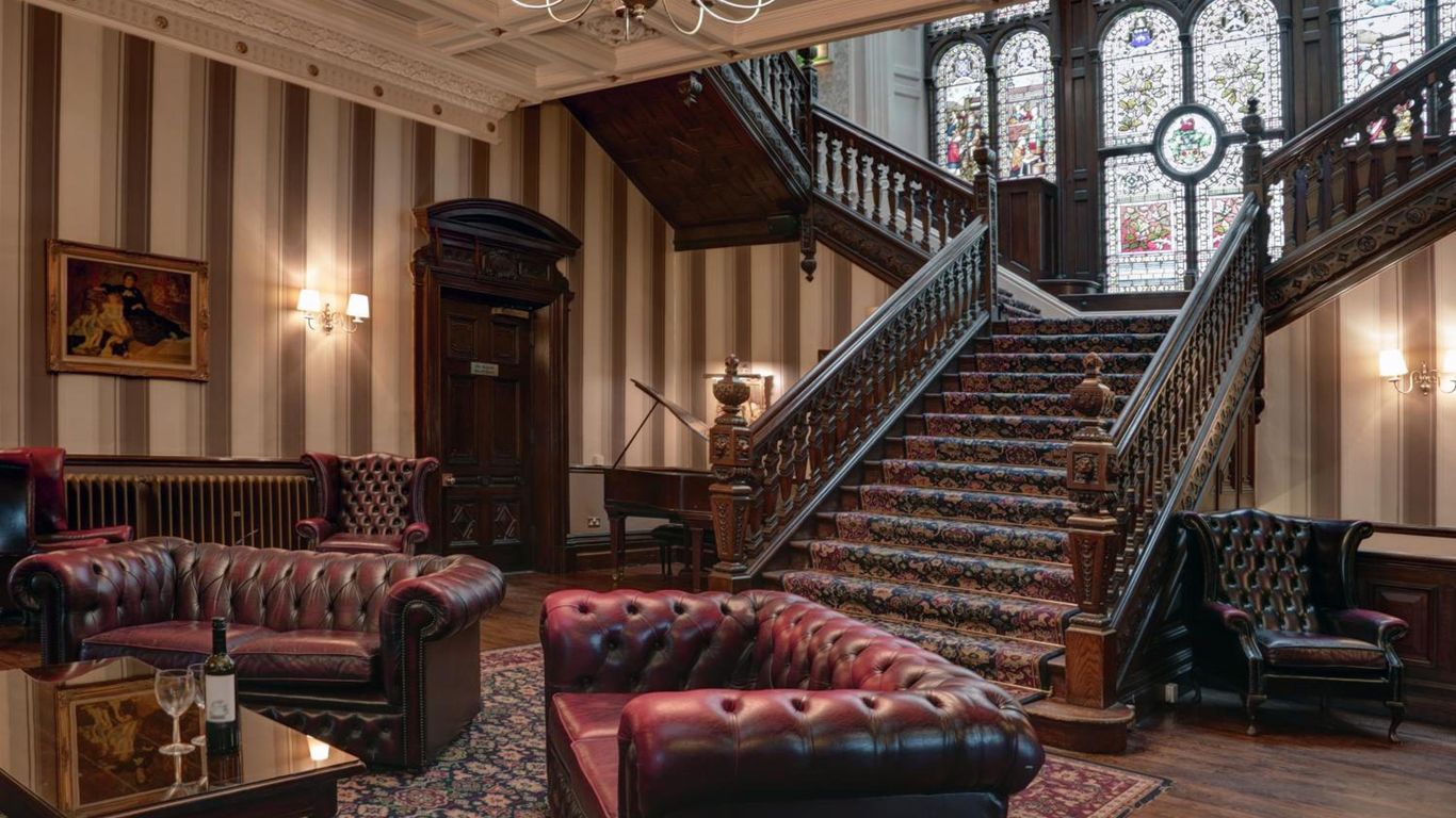 ذي أووكس هوتل