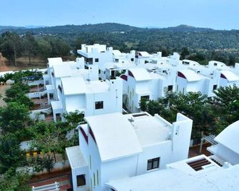 Ags Holiday Resorts - Yelagiri - Building