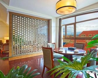 Mohe Peak Yuezhiyue Hotel - Da Hinggan Ling - Comedor