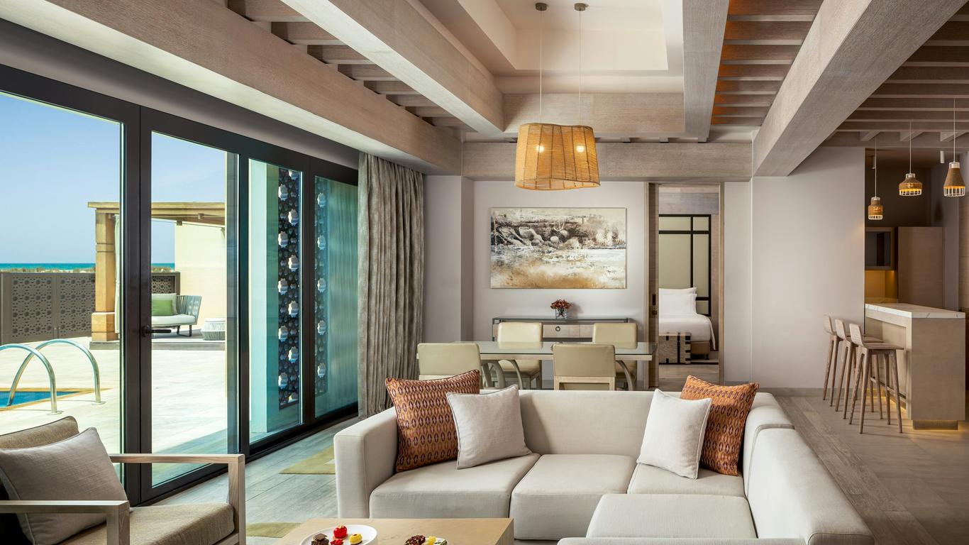 Saadiyat Rotana Resort & Villas