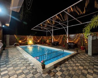 Grand Royale Residency - Benaulim - Piscina
