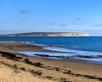 Gracellie Hotel - Shanklin - Beach