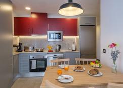 Apartaments Reial 1 - Tarragona - Cucina