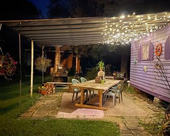 Enchanting cottage in private lake community - Waymart - Patio