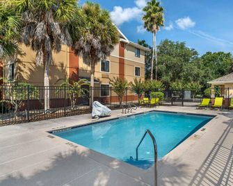 Extended Stay America Suites - Daytona Beach - International Speedway - Daytona Beach - Pool