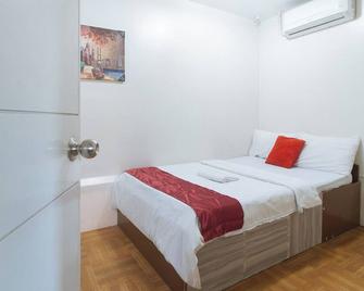 Nearest Hostel Pasay City by RedDoorz - 馬尼拉 - 臥室