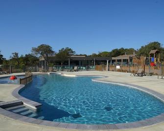 Camping Le Damier - Pianottoli-Caldarello - Pool