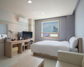 Sokcho Picasso - Sokcho - Bedroom