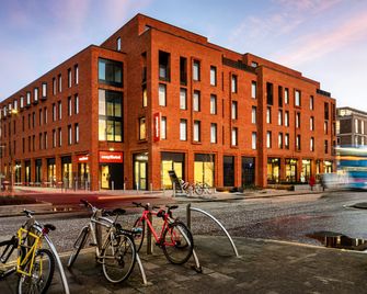 easyHotel Oxford - Оксфорд - Будівля