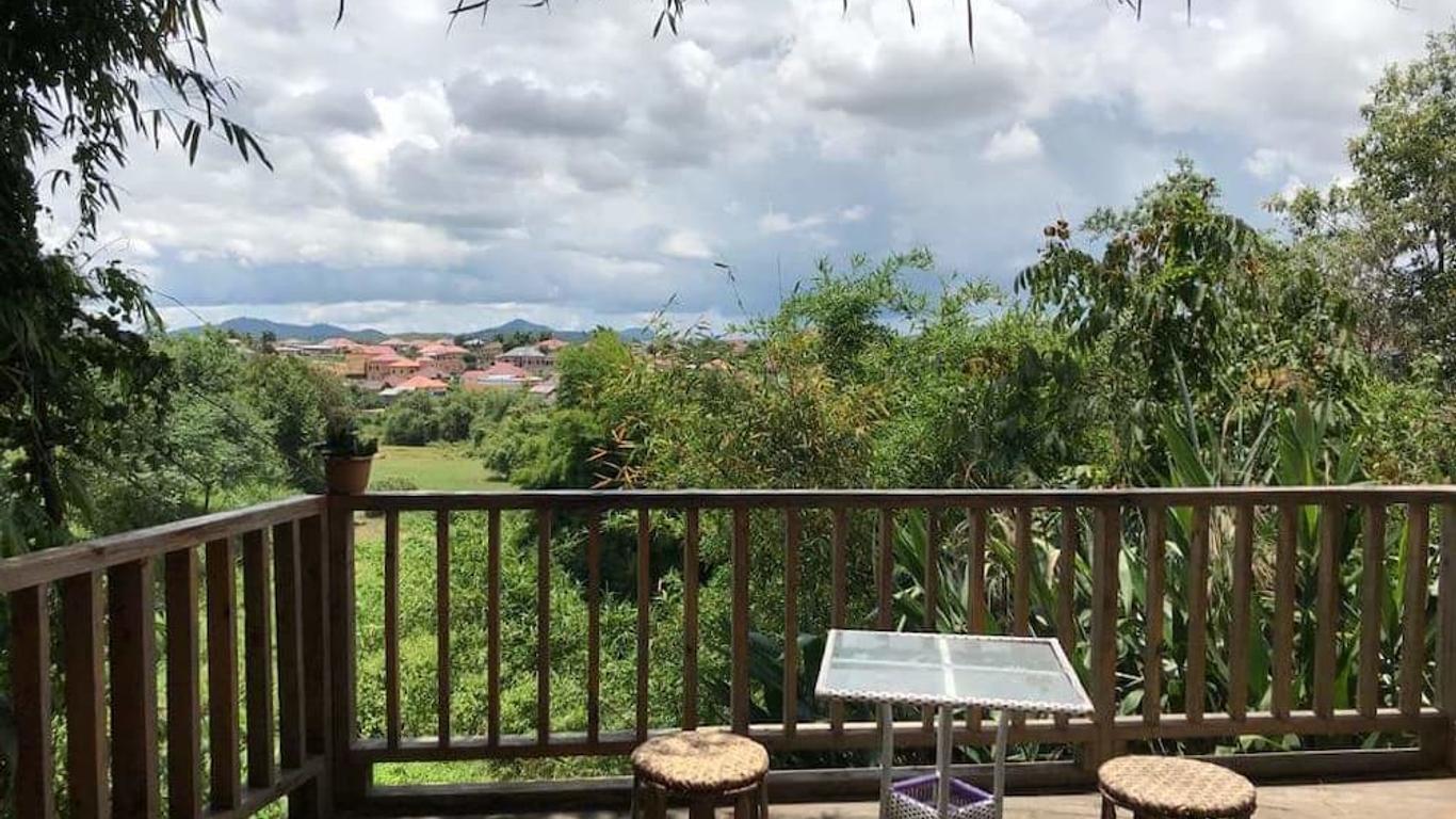 Pukyo Bed and Breakfast