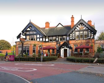 Premier Inn Warrington North East - Warrington - Gebouw