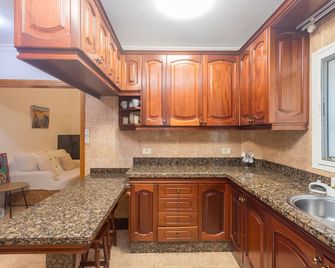 The Red House - 3BR with Private Terrace - Las Palmas de Gran Canaria - Cuisine