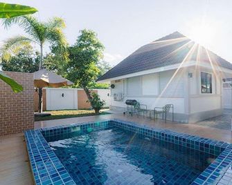 Villanin Hotel & Spa Golden Triangle - Ban Sop Ruak - Pool