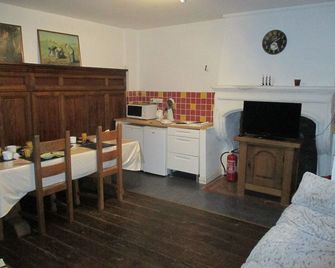 Chambres d'hôtes Le Patio d'Alain et Véronique Lunéville - Lunéville - Comedor