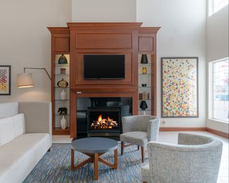 Holiday Inn Express Prince Frederick By IHG - Prince Frederick - Huiskamer