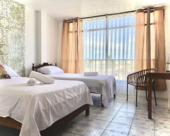Hotel Playas Perdernales Ecuador - Pedernales - Habitación